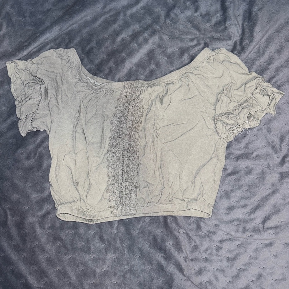 Green crop top blouse
